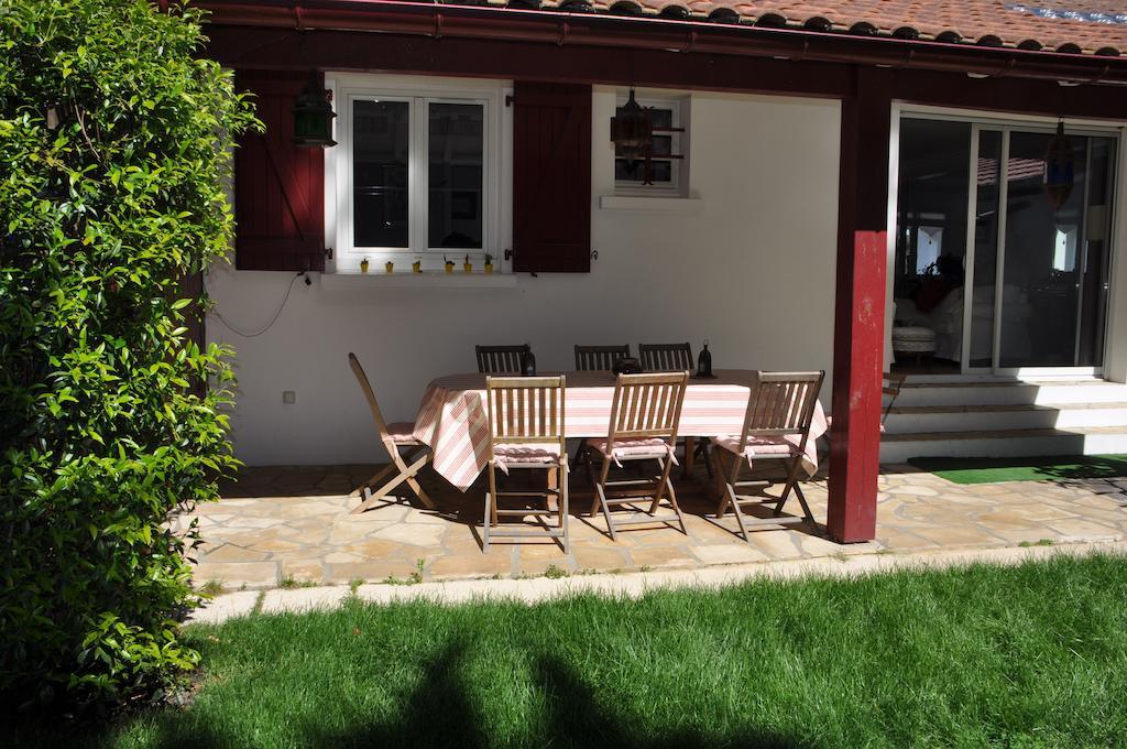Bed and Breakfast Chez Phil Et Dom Биарриц Экстерьер фото